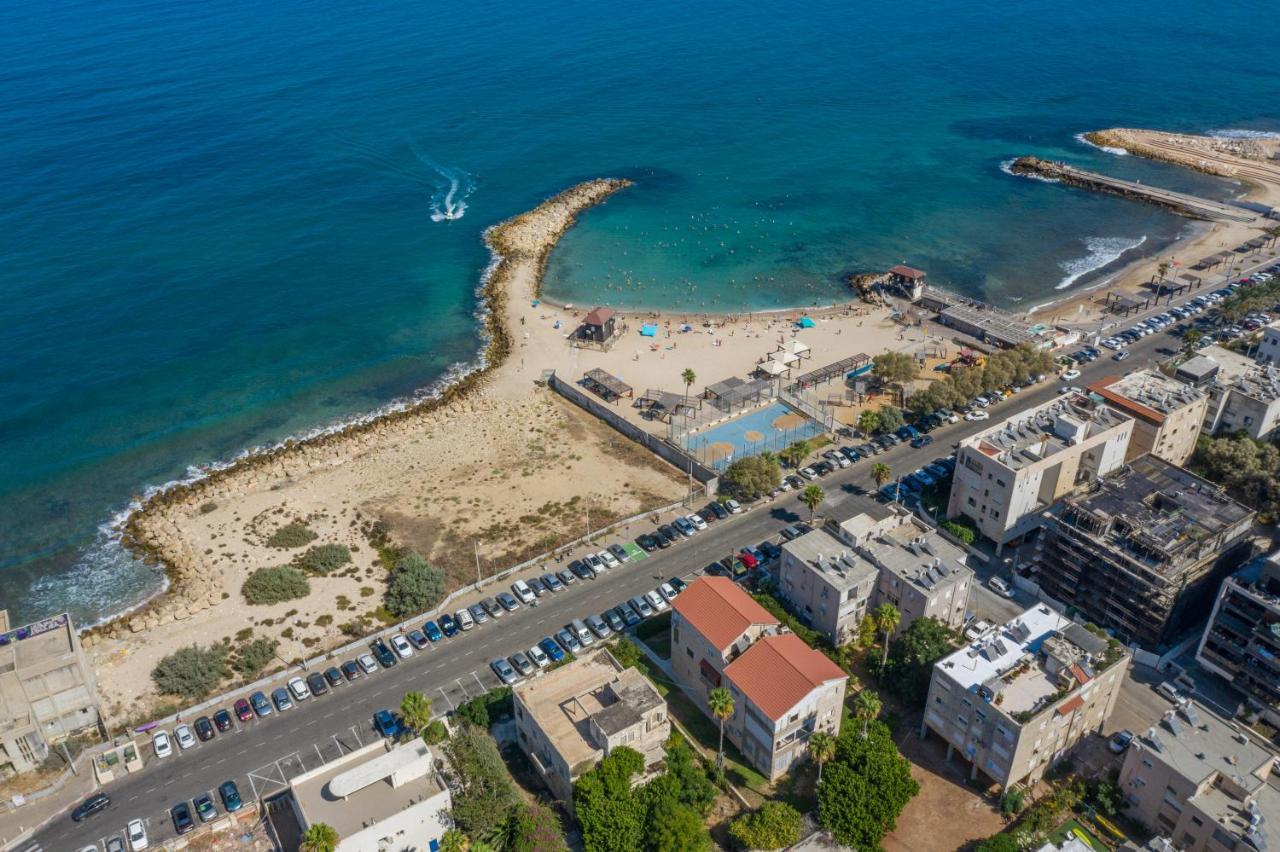 Ferienwohnung Port City Haifa - Bat Galim 25 Mtrs From The Beach & Rambam Exterior foto